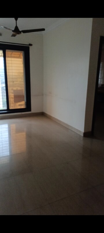 Room in 1 BHK Apartment at Kalyan West – for Rent