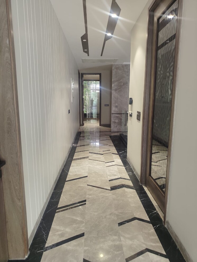 Living Room, vasant vihar 4 Bedroom 4000 Sq.Ft. Independent House In Vasant Vihar Delhi 8849546