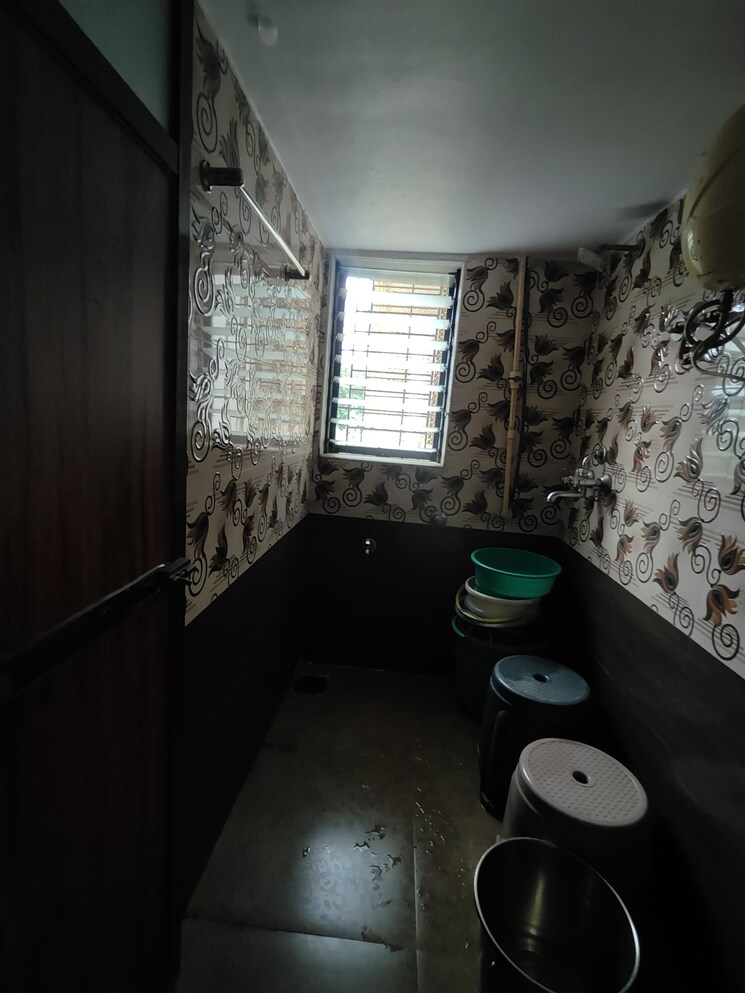 Bathroom, chandravadan-chs 1 Bedroom 545 Sq.Ft. Apartment In Ganeshwadi Thane 8849570