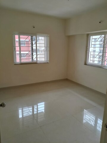 Room in 2 BHK Apartment at Rama Metro Life Optima, Tathawade – for Rent