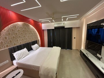 Master Bedroom in 3 BHK Apartment at Omaxe Hazratganj, Gomti Nagar – for Rent