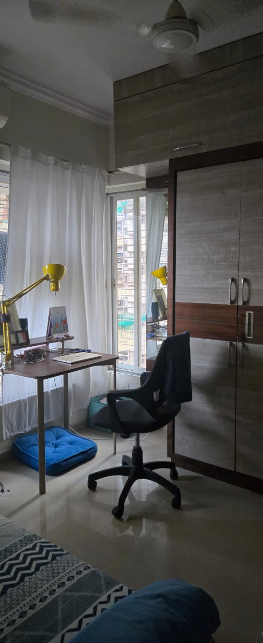 2 BHK Apartment For Rent in JP Unity Tower