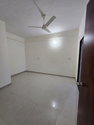 Room in 3 BHK Penthouse at Sama Savli Road – for Sale