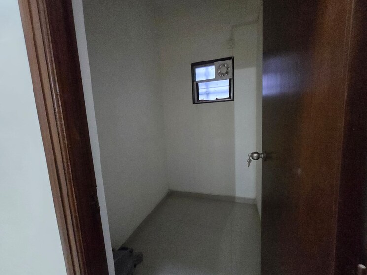 Bathroom, sama savli road 3 Bedroom 1900 Sq.Ft. Penthouse In Sama Savli Road Vadodara 8849582