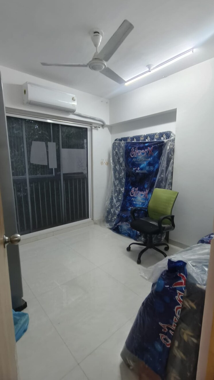  Parking, gagangiri-gagan-139 2 Bedroom 582 Sq.Ft. Apartment In Kurla Mumbai 8849595