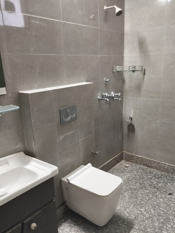 Bathroom in 3 BHK Independent House at Sector 14 – for Rent