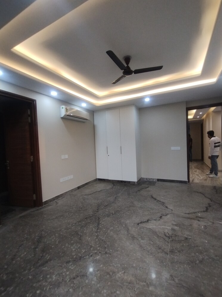 undefined, gupta-awas 3 Bedroom 263 Sq.Yd. Builder Floor In Sector 43 Gurgaon 8849630