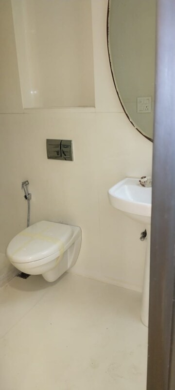 Bathroom in 4 BHK Builder Floor at Safdarjung Enclave – for Rent