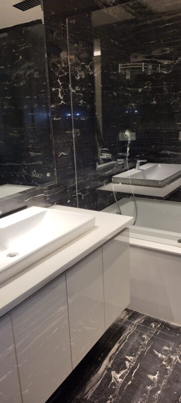 Bathroom in 4 BHK Builder Floor at Safdarjung Enclave – for Rent