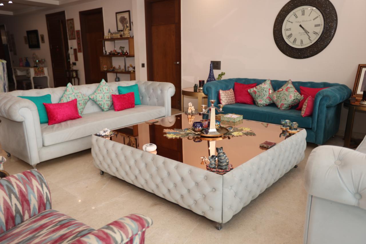 4 BHK + Pooja Room,Servant Room,Study Room,Extra Room Apartment For Sale in C Block Defence Colony 