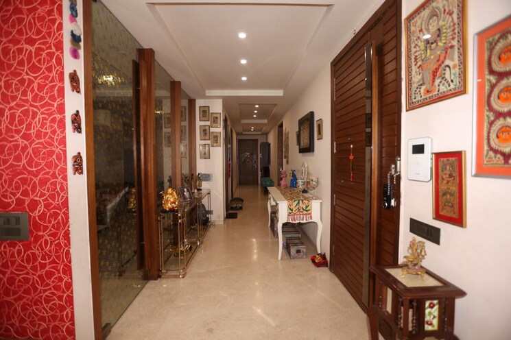 undefined, defence colony 4 Bedroom 3100 Sq.Ft. Apartment In Defence Colony Delhi 8849661