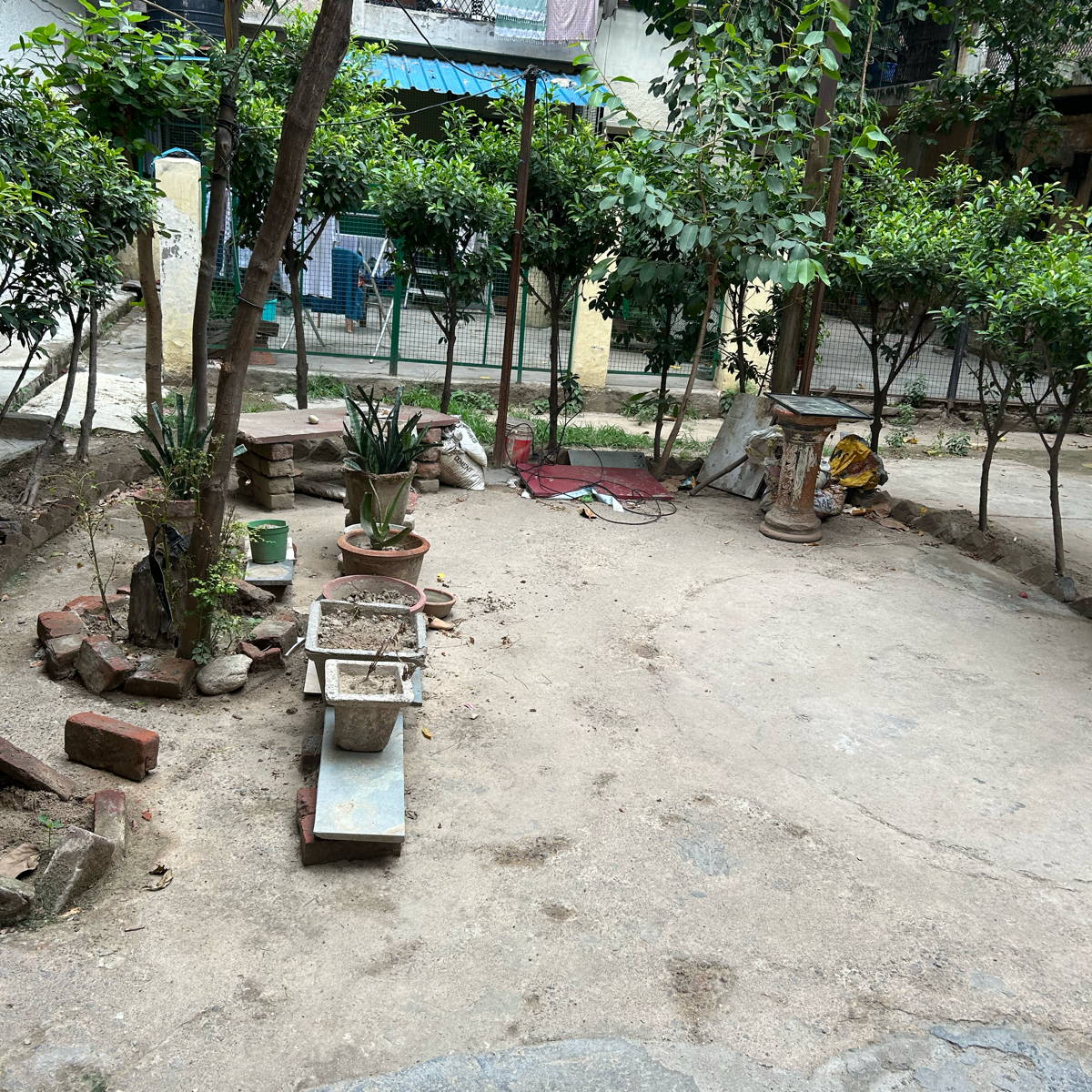 2 BHK + Extra Room Apartment For Sale in Rwa Jalvayu Vihar Noida