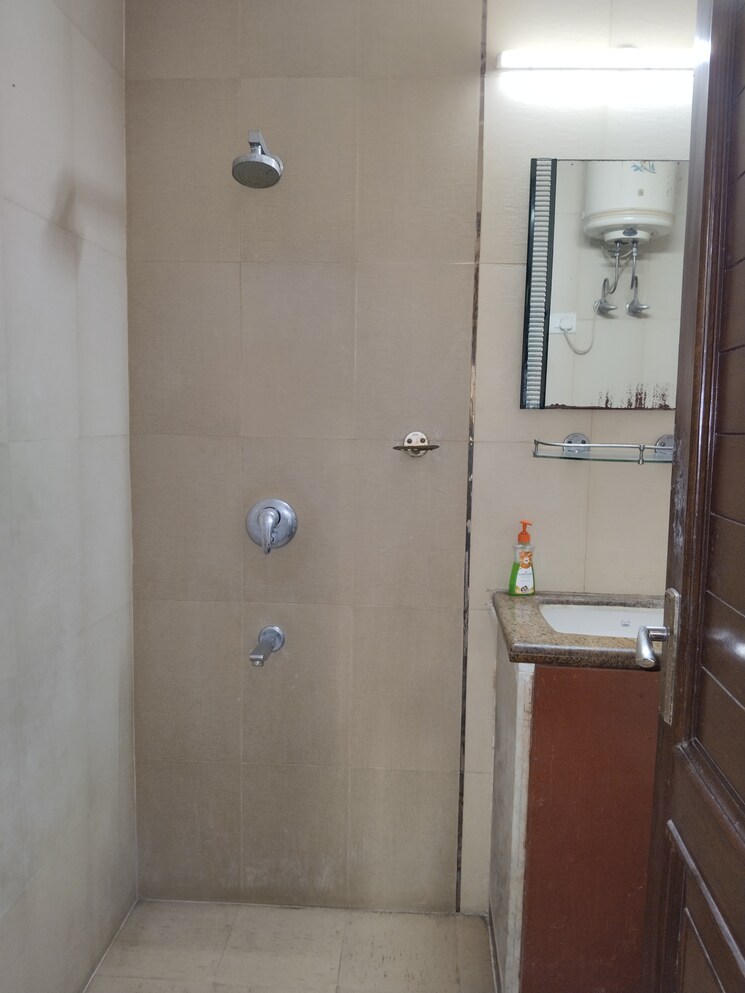 Bathroom, boutique-residential-apartments-c-220 3 Bedroom 1800 Sq.Ft. Apartment In Malviya Nagar Delhi 8849720