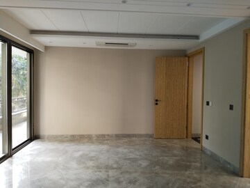 Room in 4 BHK Independent House at Greater Kailash ii – for Sale
