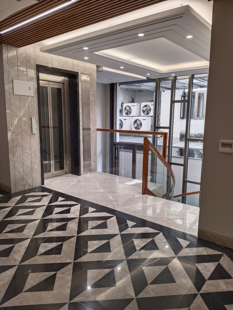 Room, greater kailash ii 4 Bedroom 9000 Sq.Ft. Independent House In Greater Kailash ii Delhi 8849733