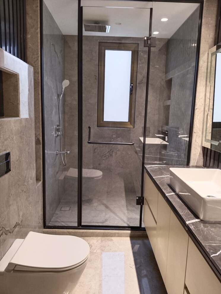 Attached Bathroom, greater kailash ii 4 Bedroom 9000 Sq.Ft. Independent House In Greater Kailash ii Delhi 8849733