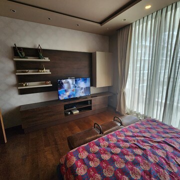 Bedroom in 3 BHK Apartment at M3M Golf Estate, Sector 65 – for Rent