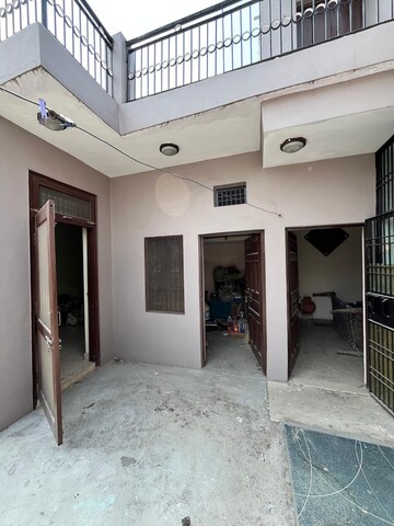 4 BHK Independent House – Exterior View View at Mata Colony - for Rent
