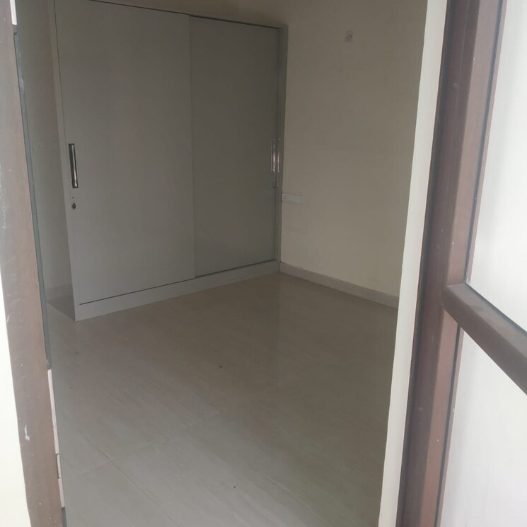 Room, ansal-plaza-sector-23 2 Bedroom 161 Sq.Yd. Builder Floor In Carterpuri Village Gurgaon 8849773