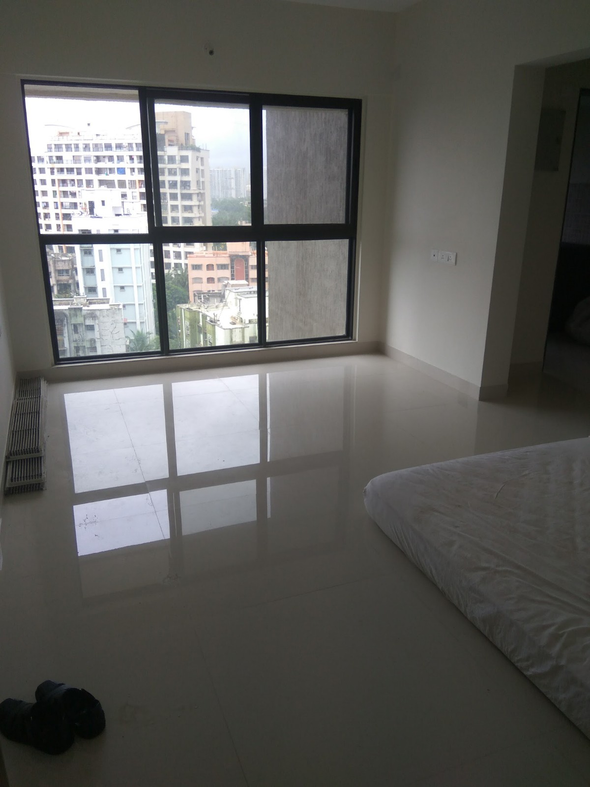 2 BHK Apartment For Rent in Rustomjee Meridian