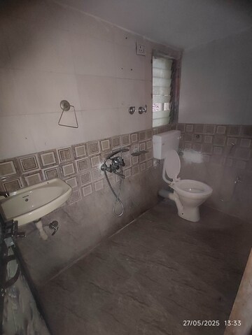 Bathroom in 1 BHK Apartment at Poonam Avenue, Virar West – for Rent