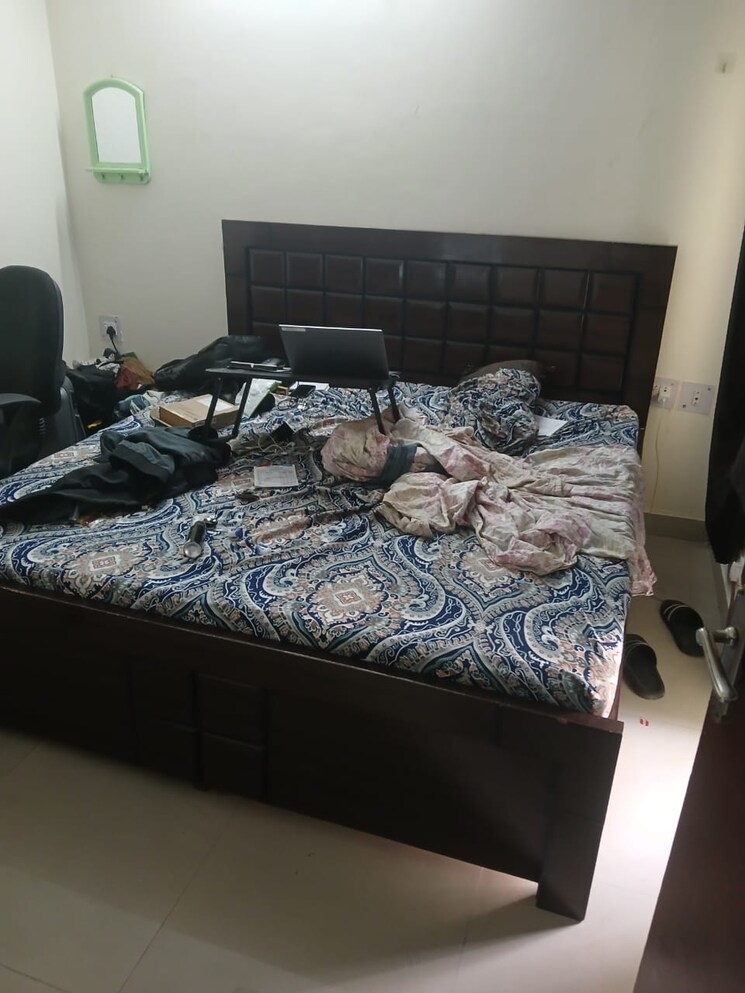 Bedroom, nirala-estate-ii 3 Bedroom 1385 Sq.Ft. Apartment In Tech Zone 4 Greater Noida Greater Noida 8849792