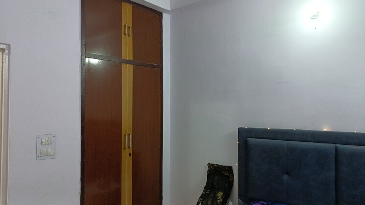 Room, vaishali sector 2 1 Bedroom 520 Sq.Ft. Builder Floor In Vaishali Sector 2 Ghaziabad 8849798