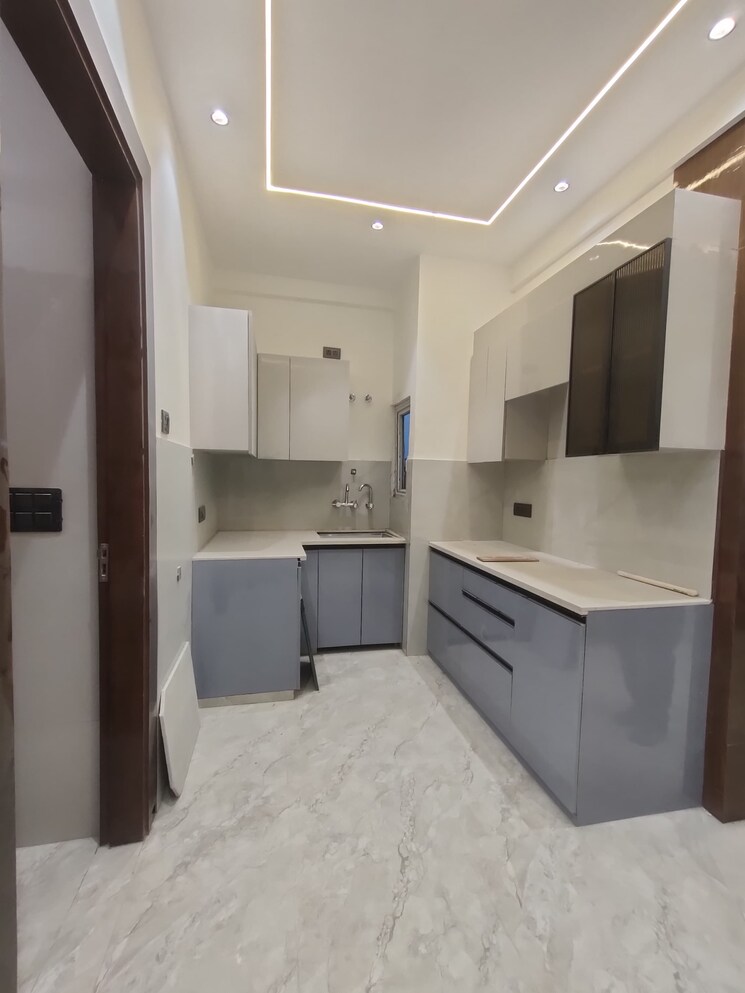 Kitchen, abhay khand 2 Bedroom 820 Sq.Ft. Builder Floor In Abhay Khand Ghaziabad 8849804