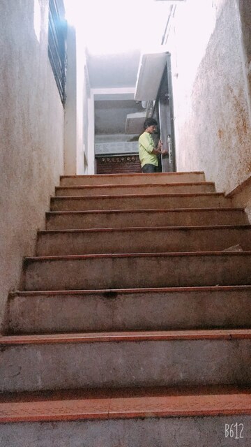 Staircase in  Shop at Itwari – for Rent