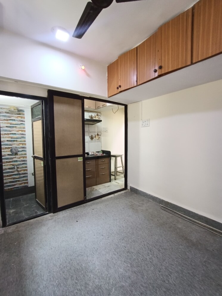 Room, blue-shelter 1 Bedroom 420 Sq.Ft. Apartment In Dahisar West Mumbai 8849853