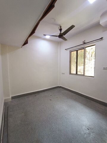 Room in 1 BHK Apartment at Blue Shelter, Dahisar West – for Rent