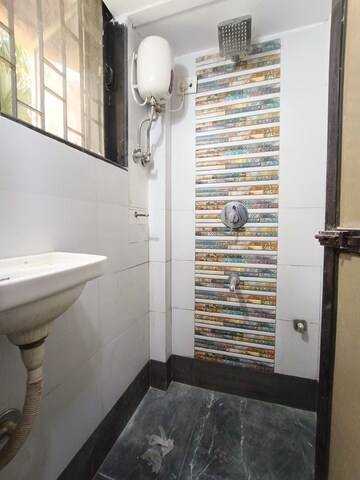 Bathroom in 1 BHK Apartment at Blue Shelter, Dahisar West – for Rent