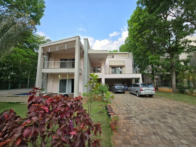 4 BHK + Servant Room,Extra Room 10000 Sq.Ft. Villa in Sobha Lifestyle