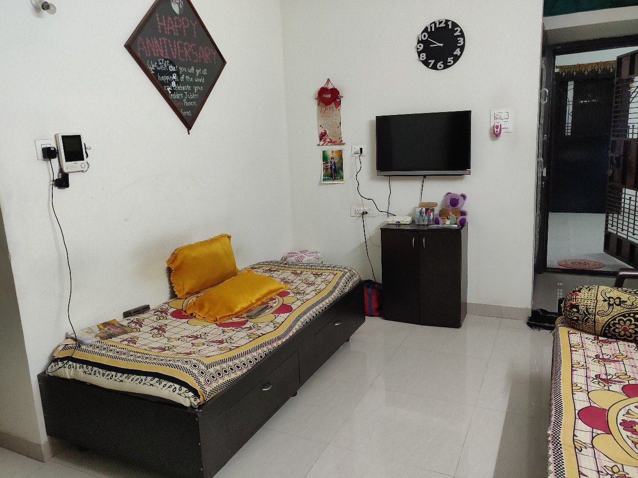 2 BHK Apartment For Rent in Shree Sharada Centre Buil