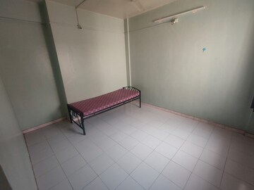 Room in 2 BHK Apartment at Runwal Meadows, Warje – for Rent