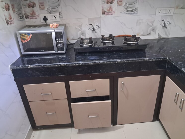 Kitchen, maya-garden-city 3 Bedroom 1960 Sq.Ft. Apartment In Lohgarh Zirakpur 8849906