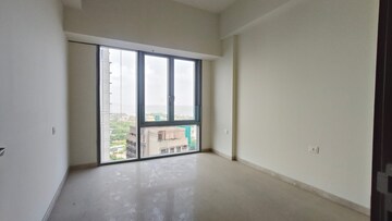 Room in 3 BHK Apartment at Piramal Aranya, Byculla – for Rent
