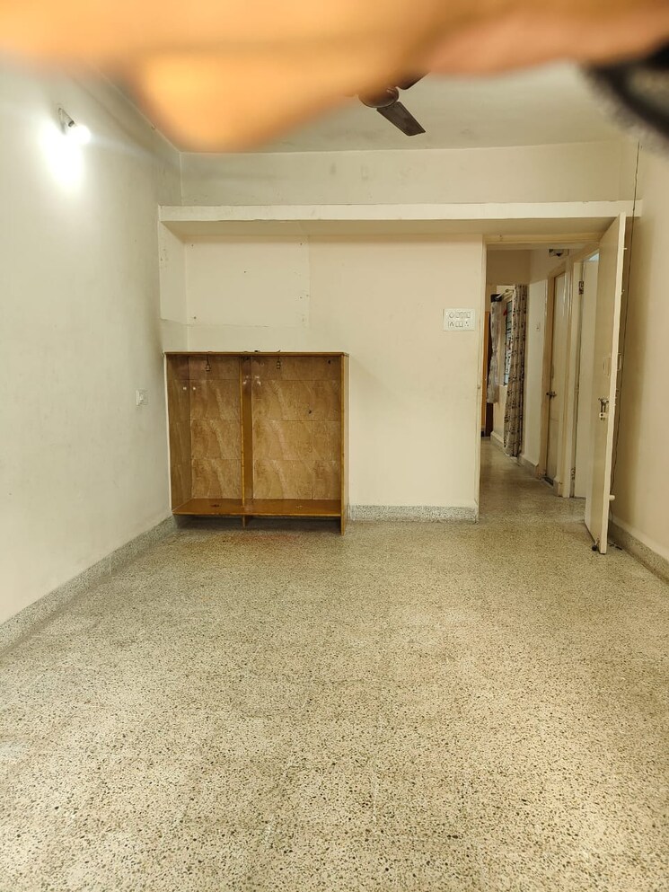 Room, warje 2 Bedroom 850 Sq.Ft. Apartment In Warje Pune 8849921