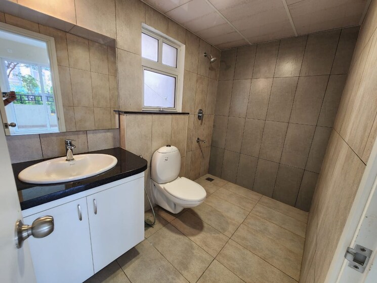 Kitchen, prestige-lakeside-habitat 3 Bedroom 1655 Sq.Ft. Apartment In Varthur Bangalore 8849949