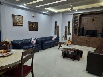 3 BHK Builder Floor For Sale in Andheria Mor Village
