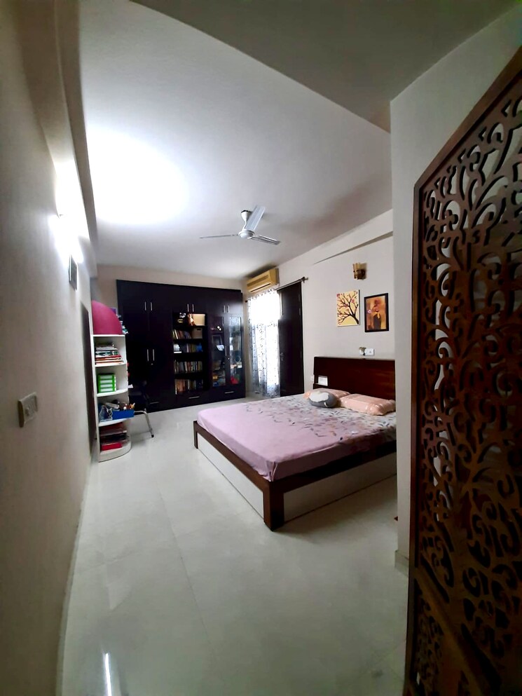 Bedroom, andheria mor village 3 Bedroom 1300 Sq.Ft. Builder Floor In Andheria Mor Village Delhi 8849940