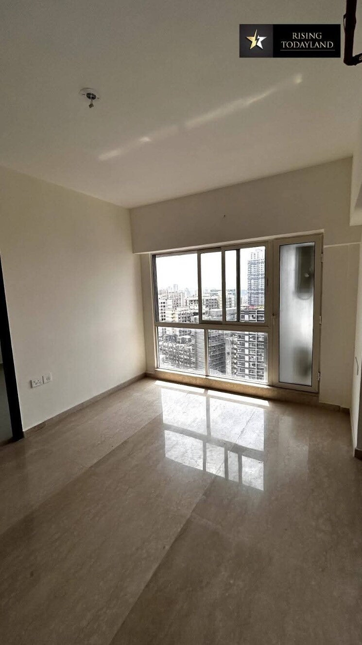 Room, omkar-signet 1 Bedroom 333 Sq.Ft. Apartment In Malad East Mumbai 8849987