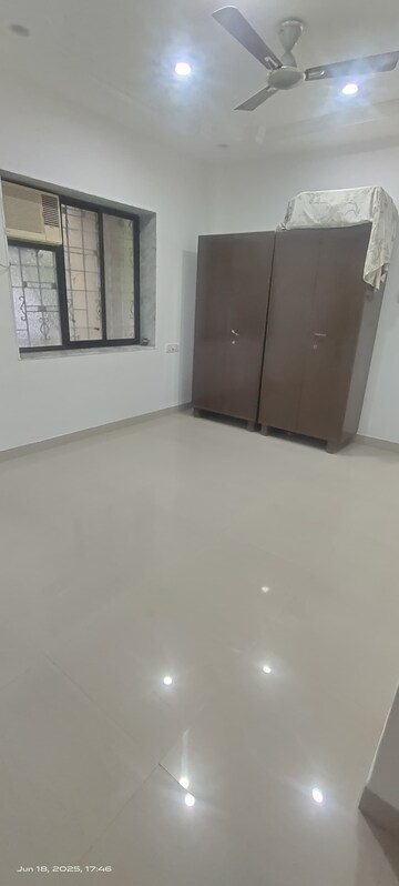 Room in 2 BHK Apartment at Meethi Hill Crest Apartment, Bandra West – for Rent