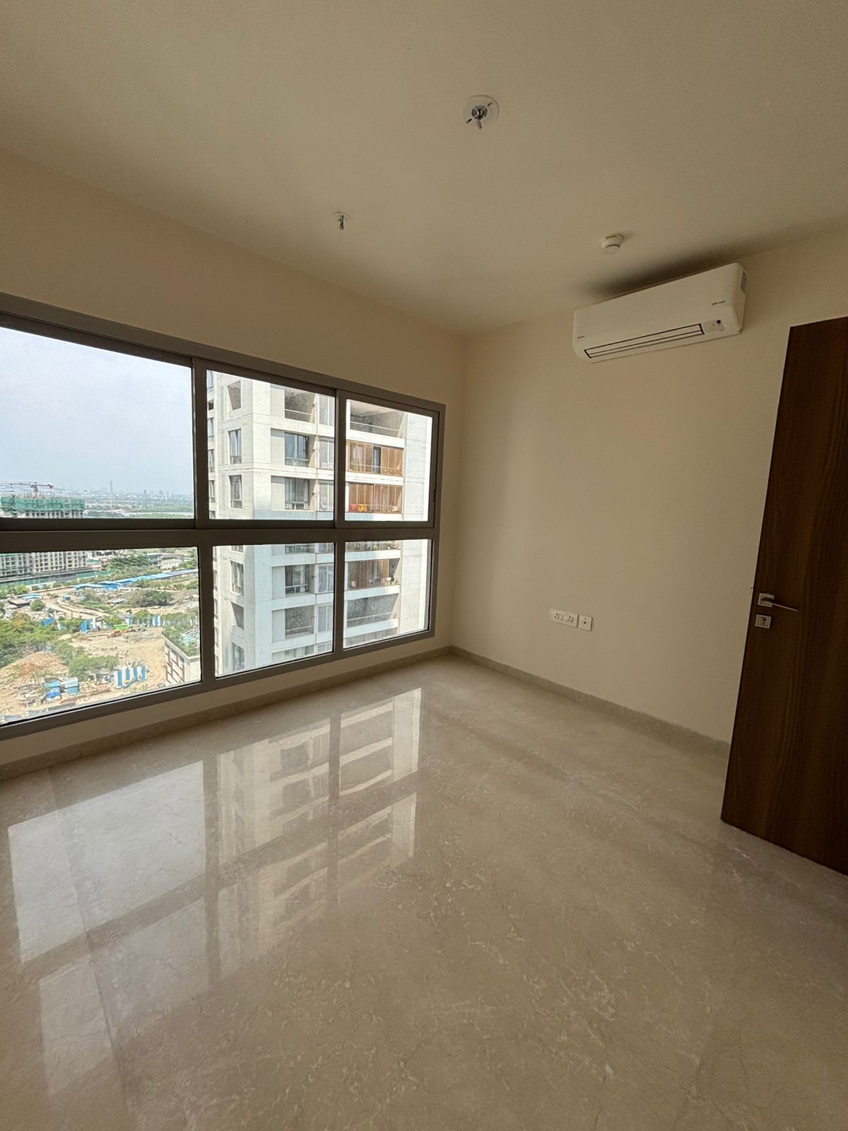 2 BHK Apartment For Rent in Piramal Vaikunth