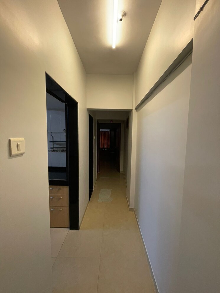 Room, shailesh-apartment 2 Bedroom 900 Sq.Ft. Apartment In Khar West Mumbai 8849999