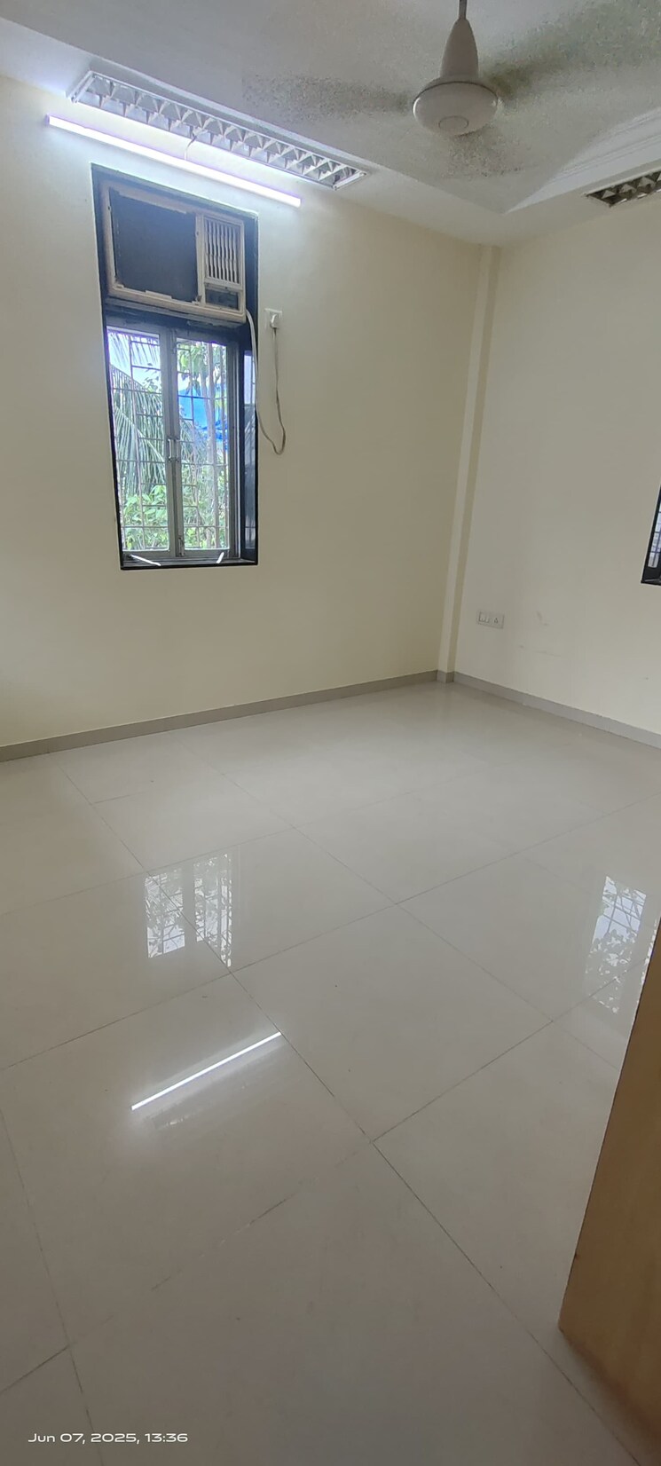 Room, divine-shivom 2 Bedroom 1150 Sq.Ft. Apartment In Khar West Mumbai 8850002