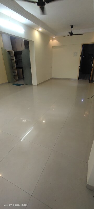 Room in 2 BHK Apartment at Divine Shivom, Khar West – for Rent