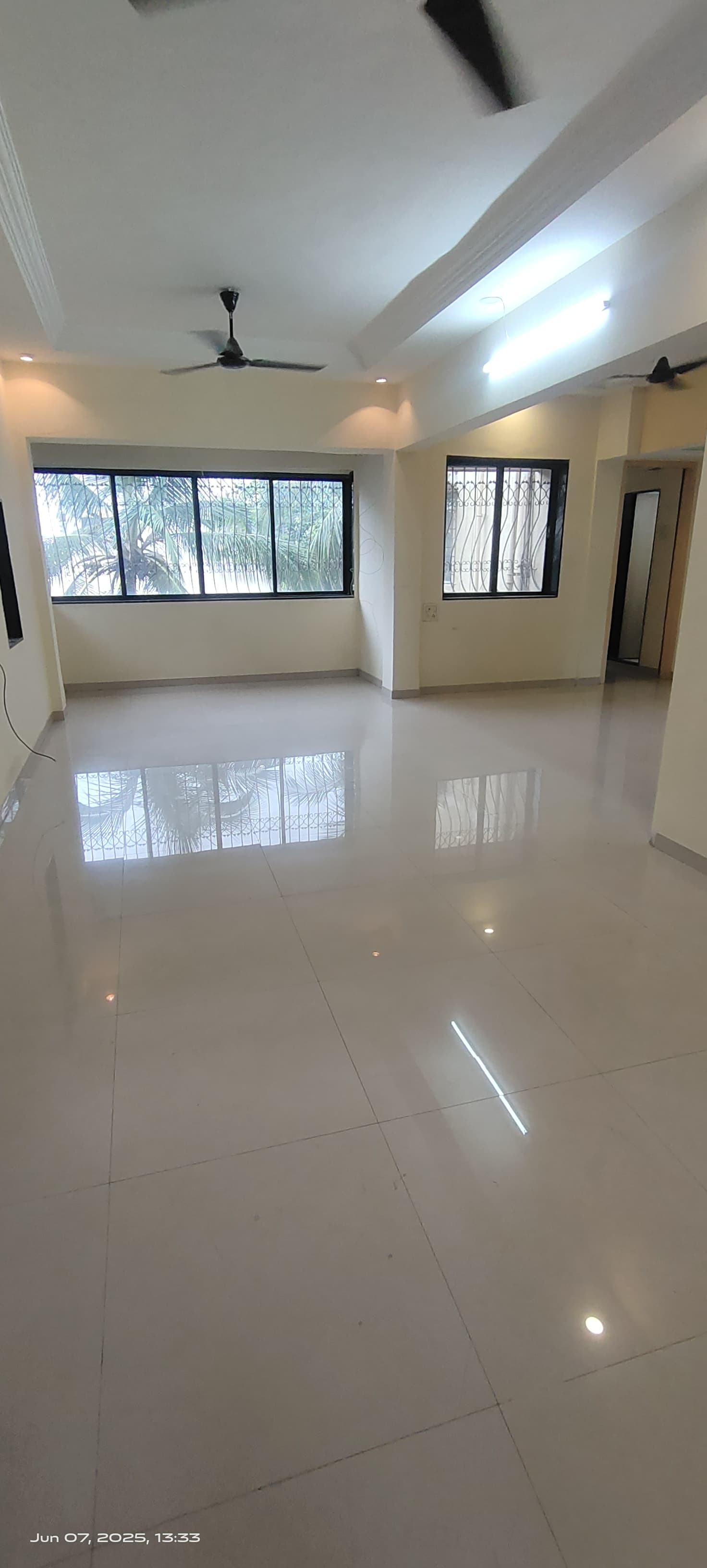 2 BHK Apartment For Rent in Divine Shivom
