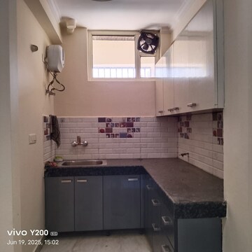 Kitchen in 2.5 BHK Builder Floor at Settlers India, Sector 57 – for Rent