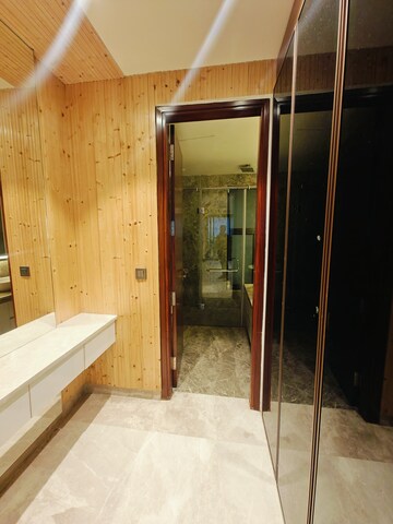 Building Lobby in 4 BHK Builder Floor at Nirvana Country Birch Court, Sector 50 – for Rent